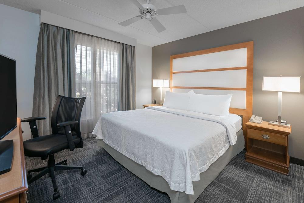 Homewood Suites by Hilton Phoenix - Metro Center photo 13