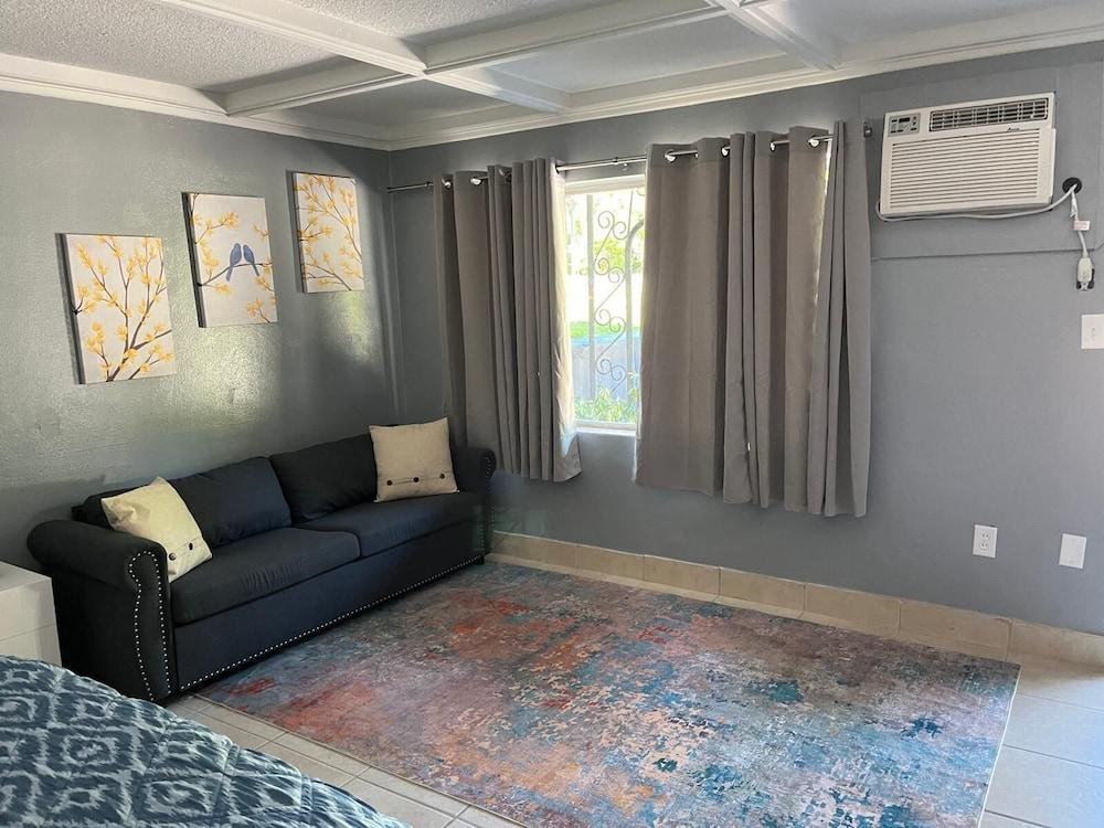 BlueGem Motel photo 51