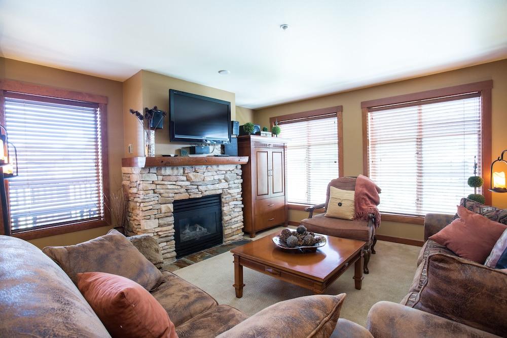 Solitude Condominiums photo 50