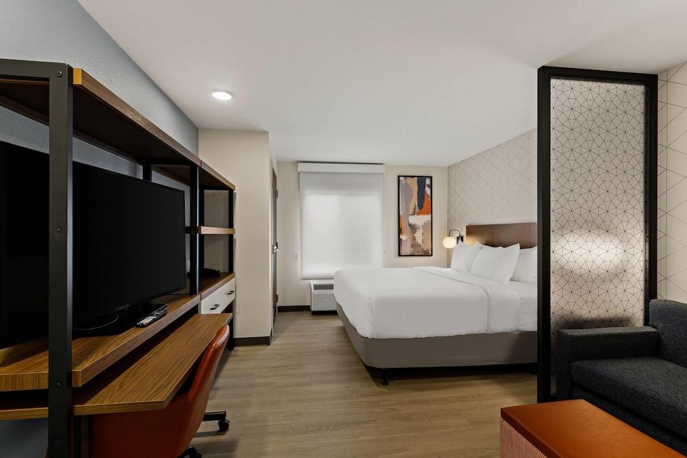 Everhome Suites Stockbridge Atlanta photo 14