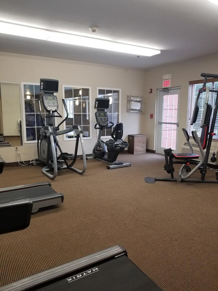Candlewood Suites Cape Girardeau by IHG photo 82