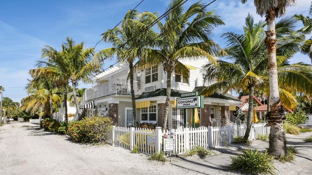 Coconut Inn — hotel in St. Pete Beach