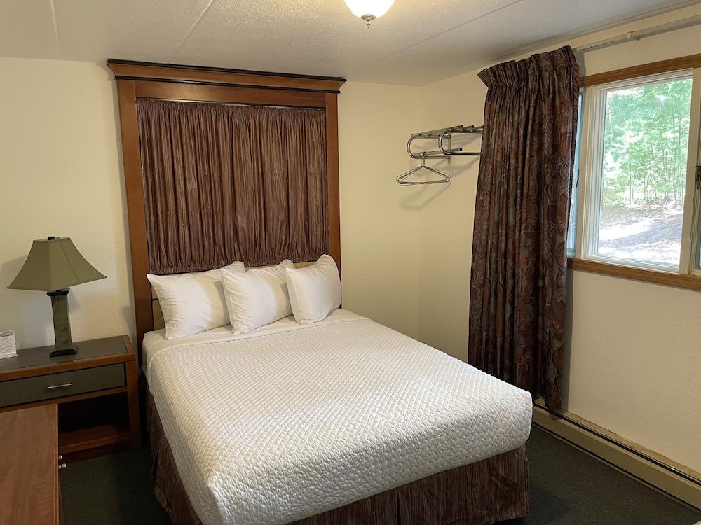 Trails End Motel photo 9