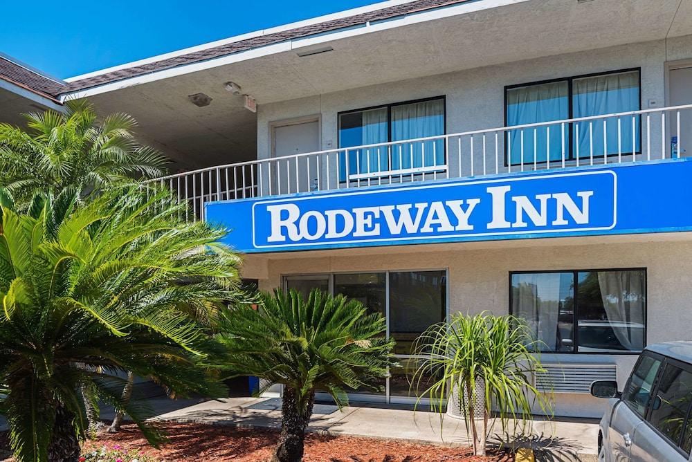 Rodeway Inn Kissimmee Maingate West — hotel in Kissimmee