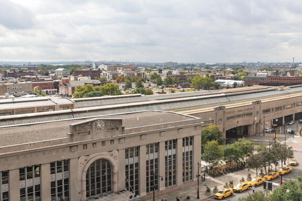 DoubleTree by Hilton Newark Penn Station photo 24