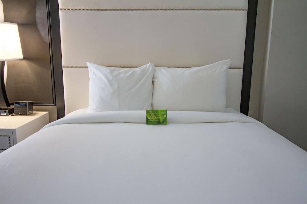 TRYP by Wyndham Savannah Downtown/Historic District photo 2