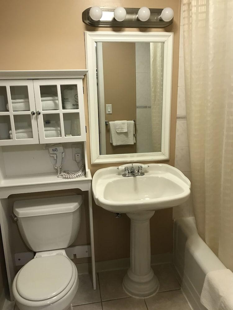 Moonlite Motel Niagara Falls photo 8