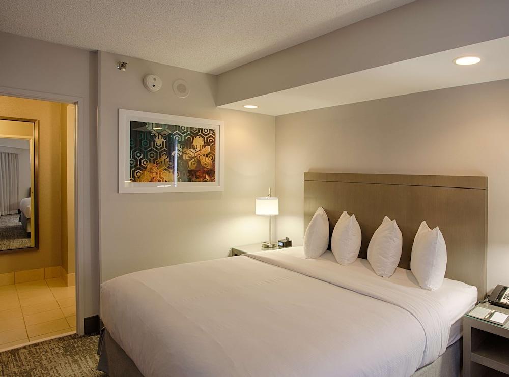 DoubleTree by Hilton Denver - Westminster photo 9
