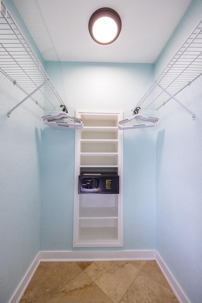 Suites on South Beach photo 26