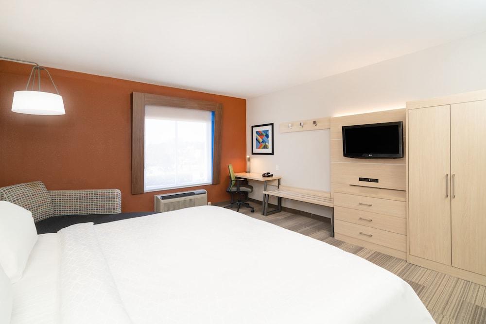 Holiday Inn Express Hotel & Suites Magee by IHG photo 16