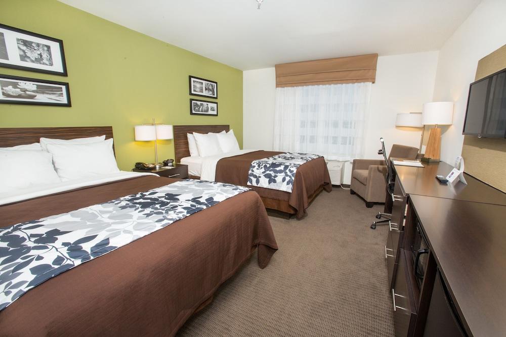 Sleep Inn & Suites Gulfport photo 8