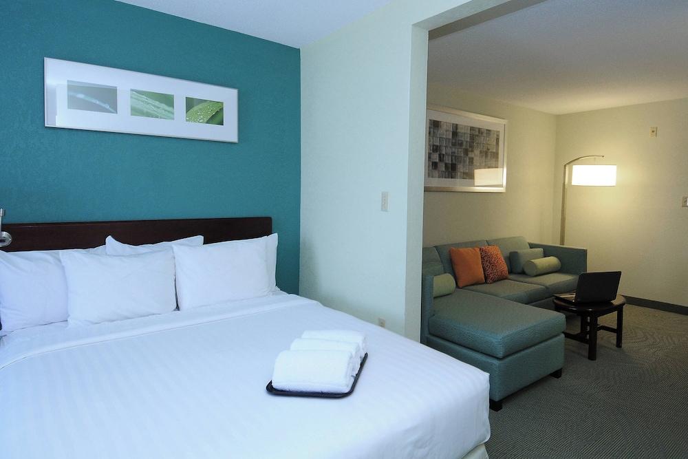 Springhill Suites by Marriott Warwick photo 11
