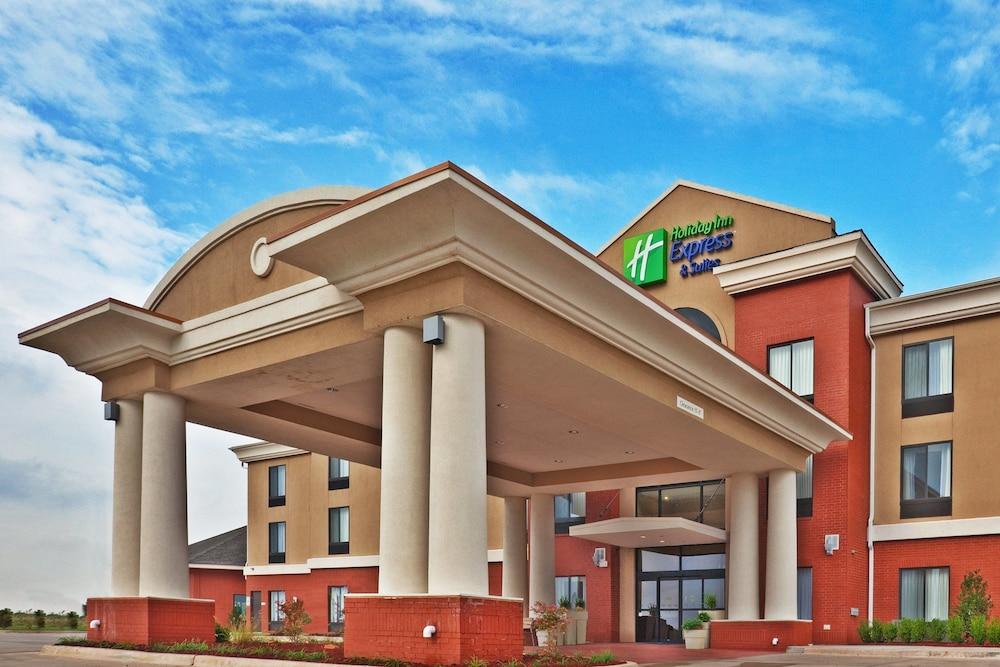 Holiday Inn Express & Suites Perry by IHG photo 54