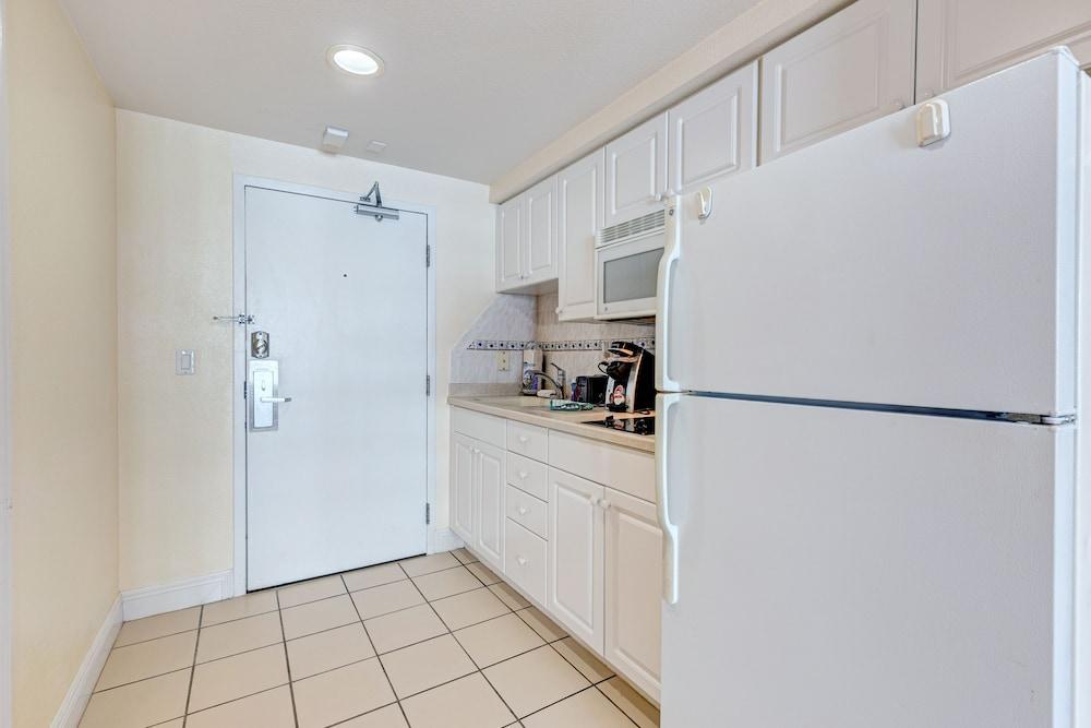 Daytona Beach Resort photo 2