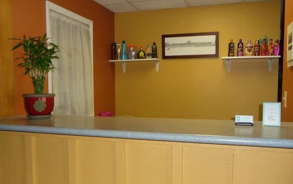 Carlin Villa Motel photo 3