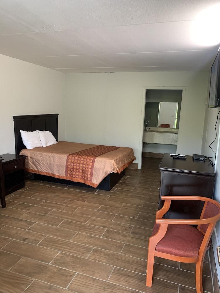 Cumberland Inn near downtown photo 1