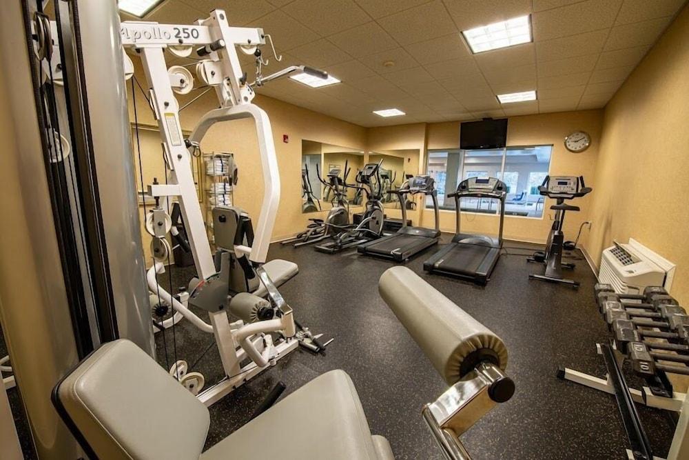 AmishView Inn and Suites photo 24