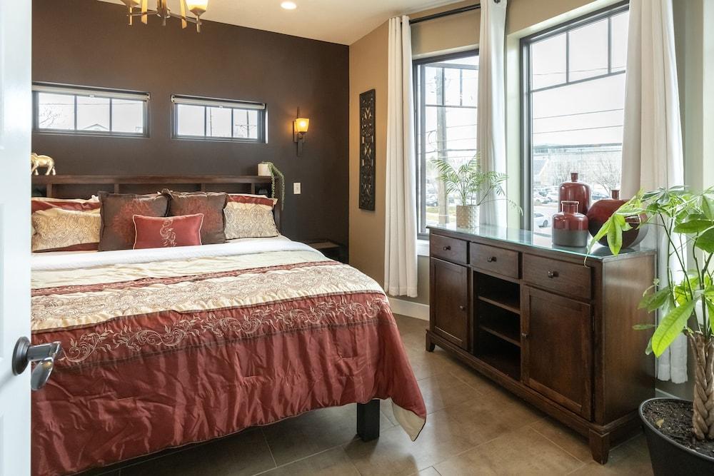 Aspenwood Manor photo 42