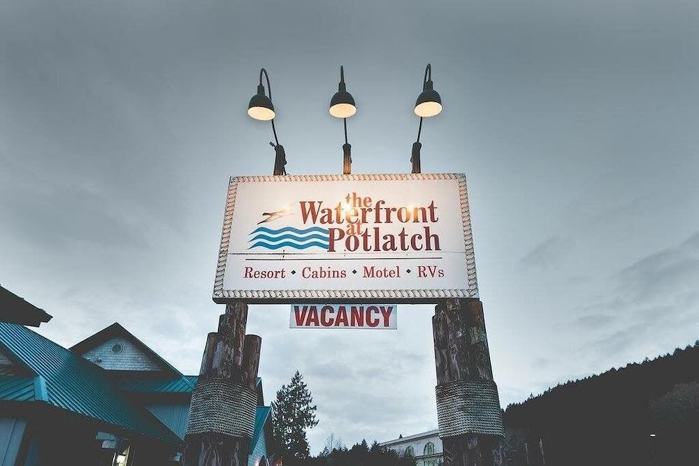 Watefront at Potlatch photo 26