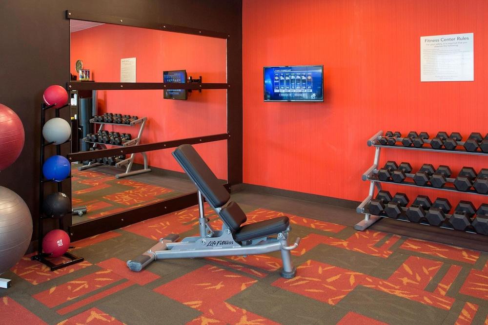 Courtyard by Marriott Dallas Midlothian-Midlothian Conf Ctr photo 20
