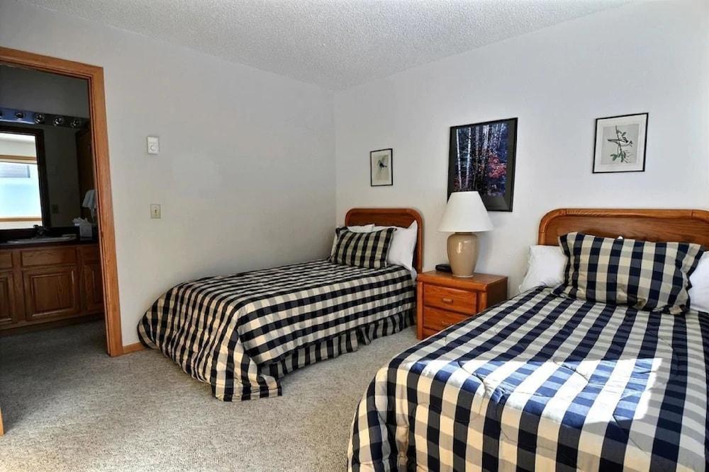 Vacation Rentals at Big Sky Resort photo 38