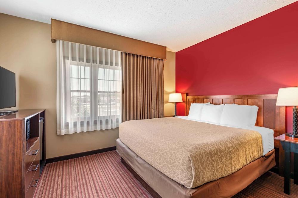 Best Western Plus Dutch Haus Inn and Suites photo 25