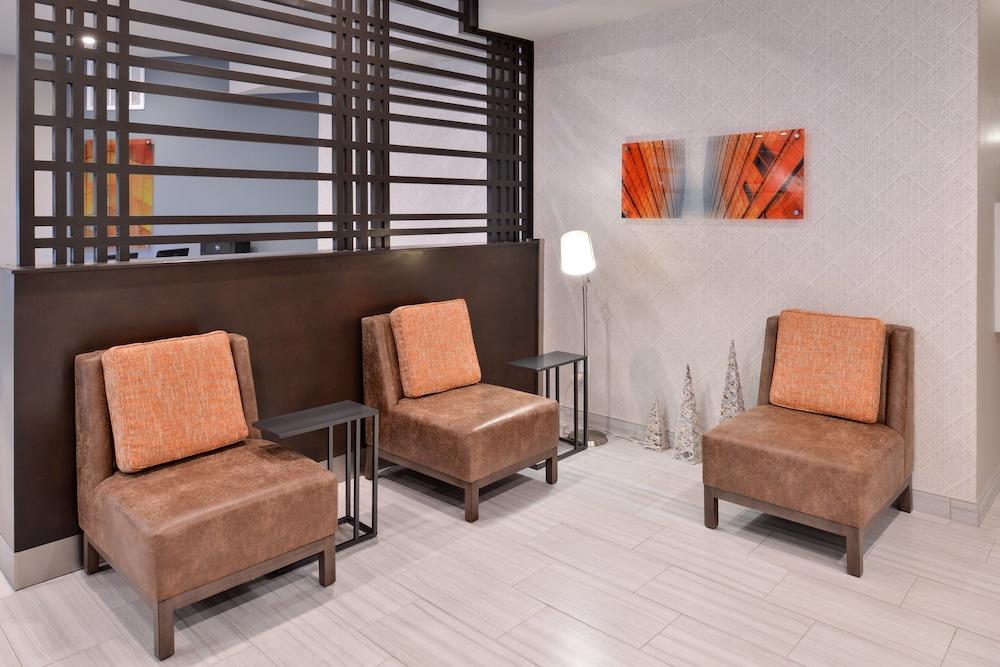 Holiday Inn Express & Suites Houston E - Pasadena by IHG photo 10