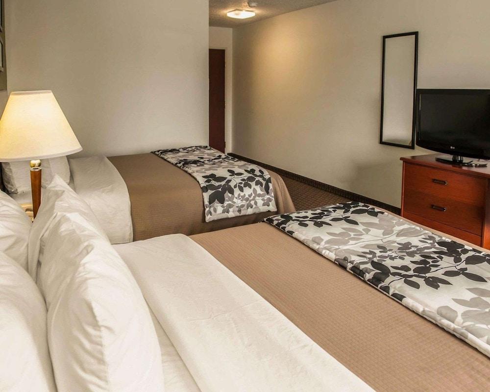 Sleep Inn South Bend Airport photo 9