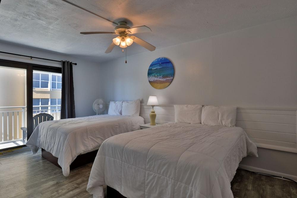 Coastal Waters Inn photo 5