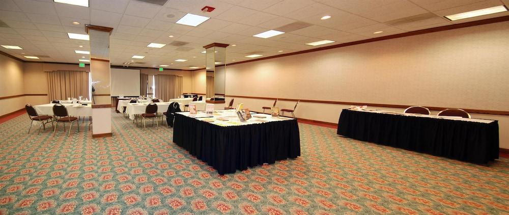 Oakland Airport Executive Hotel photo 44