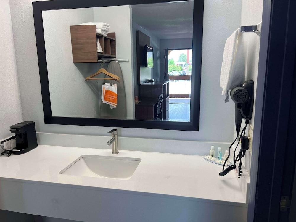 Quality Inn Madison - Huntsville photo 16