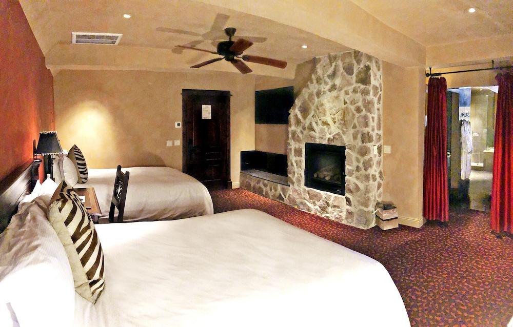 Border House at Crystal Bay Casino photo 12