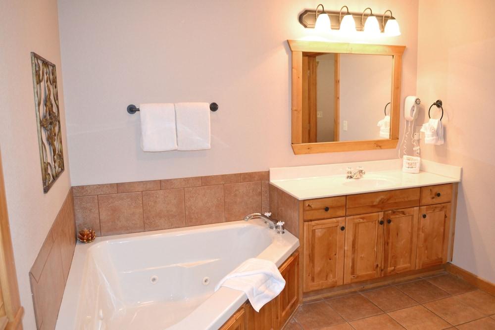 StoneBridge Resort photo 34