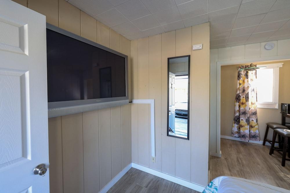 Cottage Inn photo 12