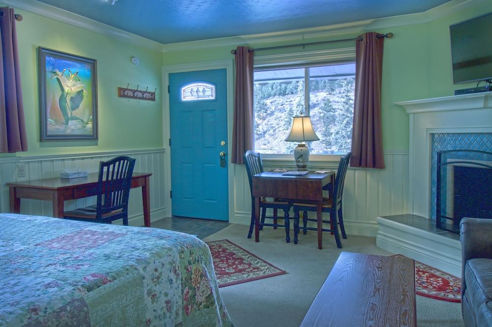 Bailey Lodge photo 22