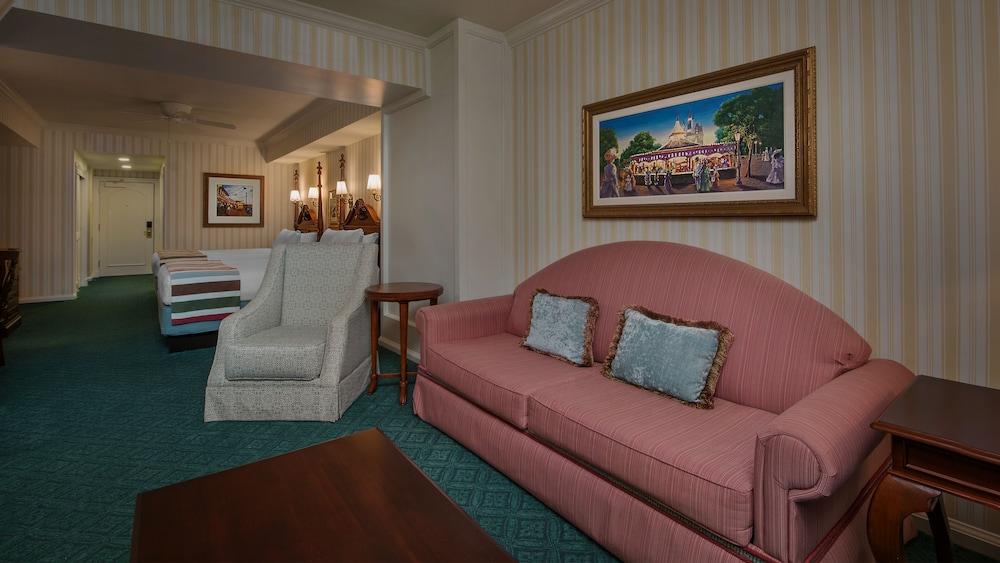 Disney's BoardWalk Inn photo 14