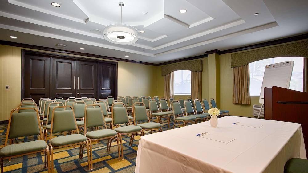 Best Western Plus Miami-Doral/Dolphin Mall photo 12