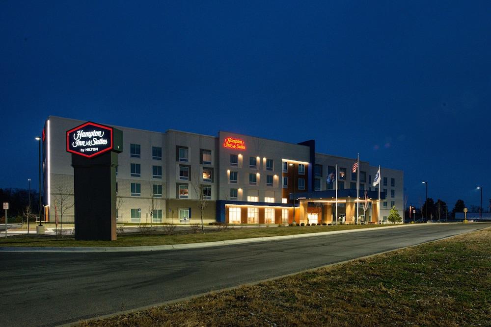 Hampton Inn & Suites Adrian photo 60