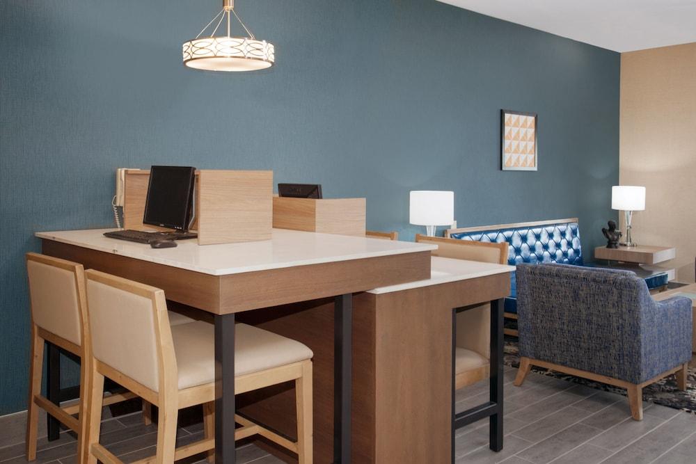 Holiday Inn Express Hotel & Suites Dayton West - Brookville by IHG photo 35