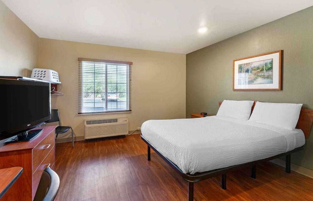 Extended Stay America Select Suites - Akron - South photo 7
