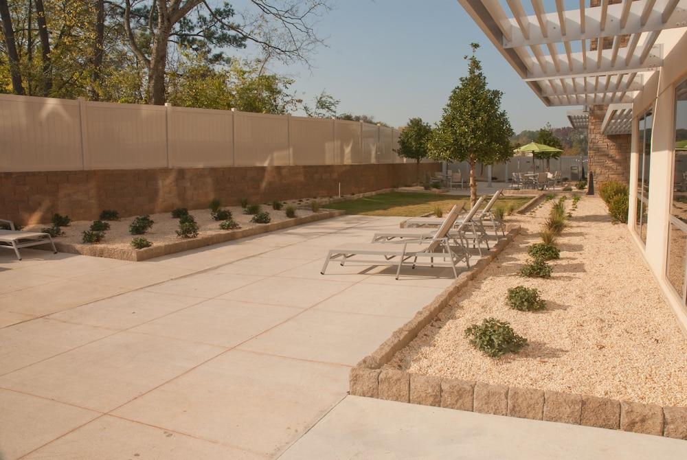 Holiday Inn Express & Suites Decatur by IHG photo 17