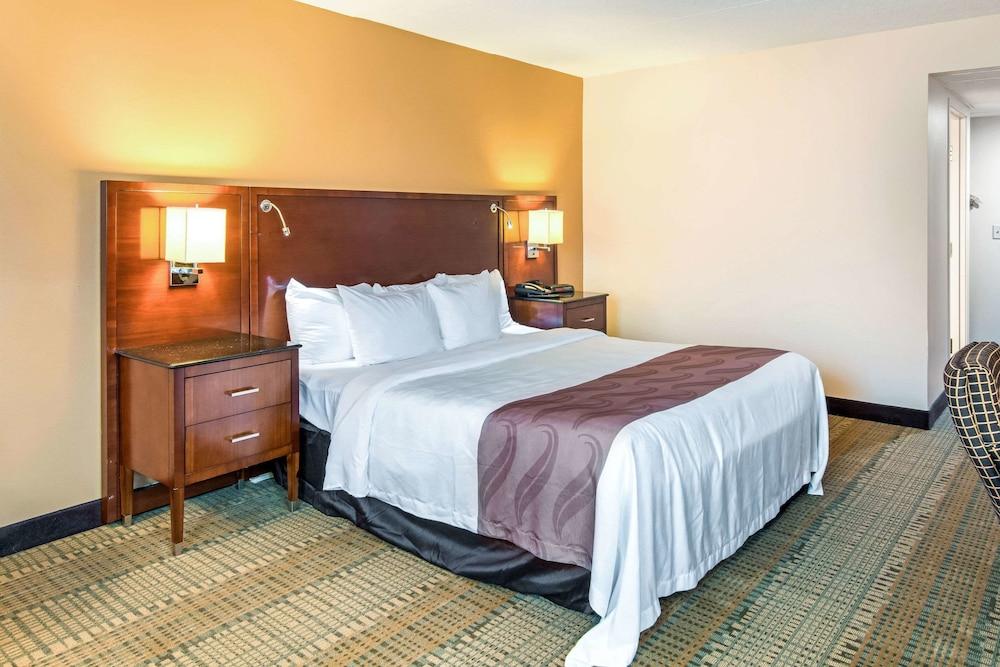 Quality Inn & Suites Virginia MN photo 31