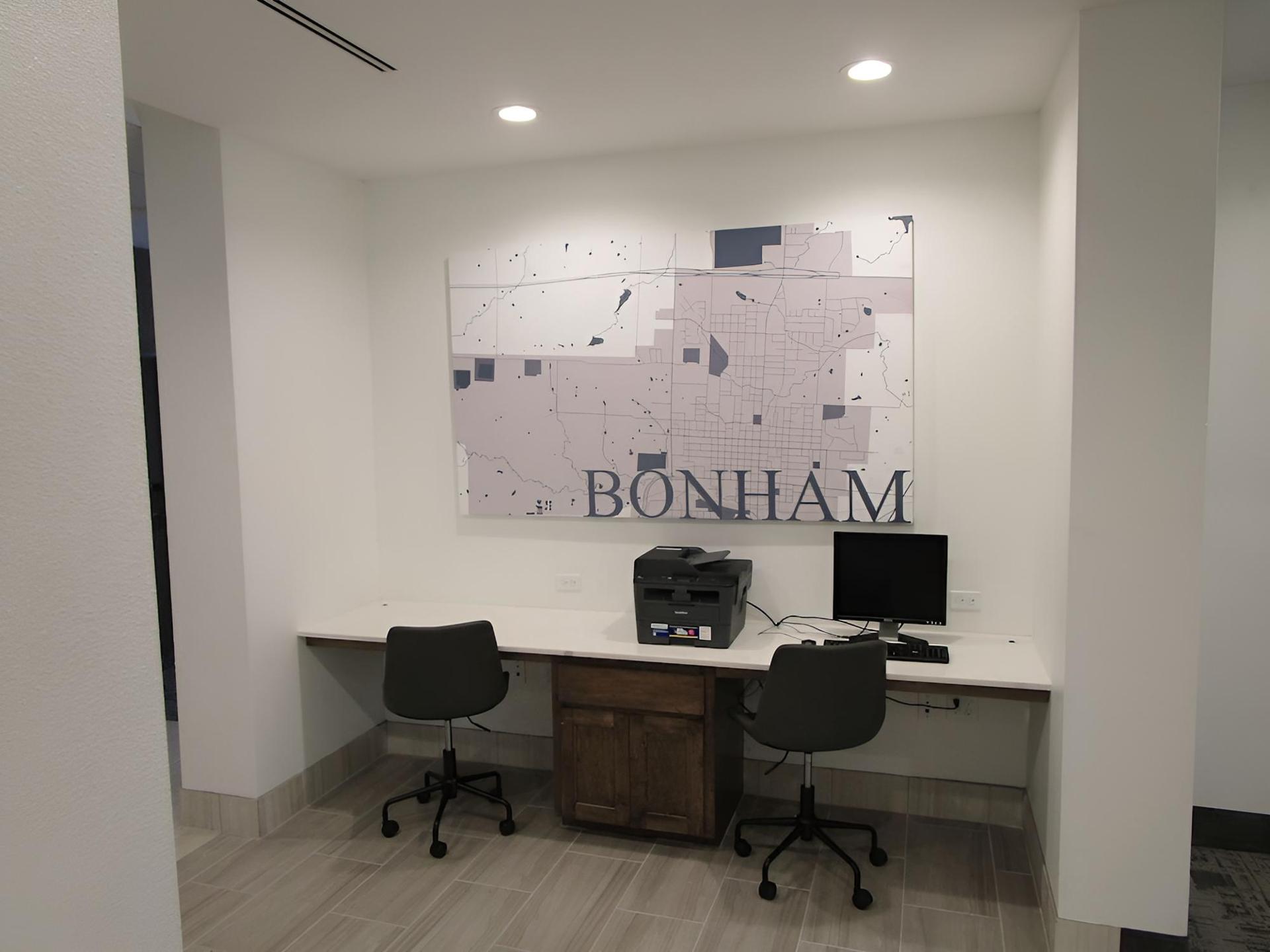 Best Western Plus Bonham photo 15