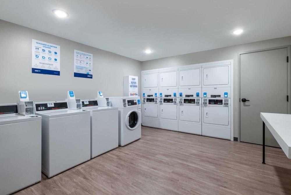 Echo Suites Extended Stay by Wyndham Atlanta-Conyers photo 25