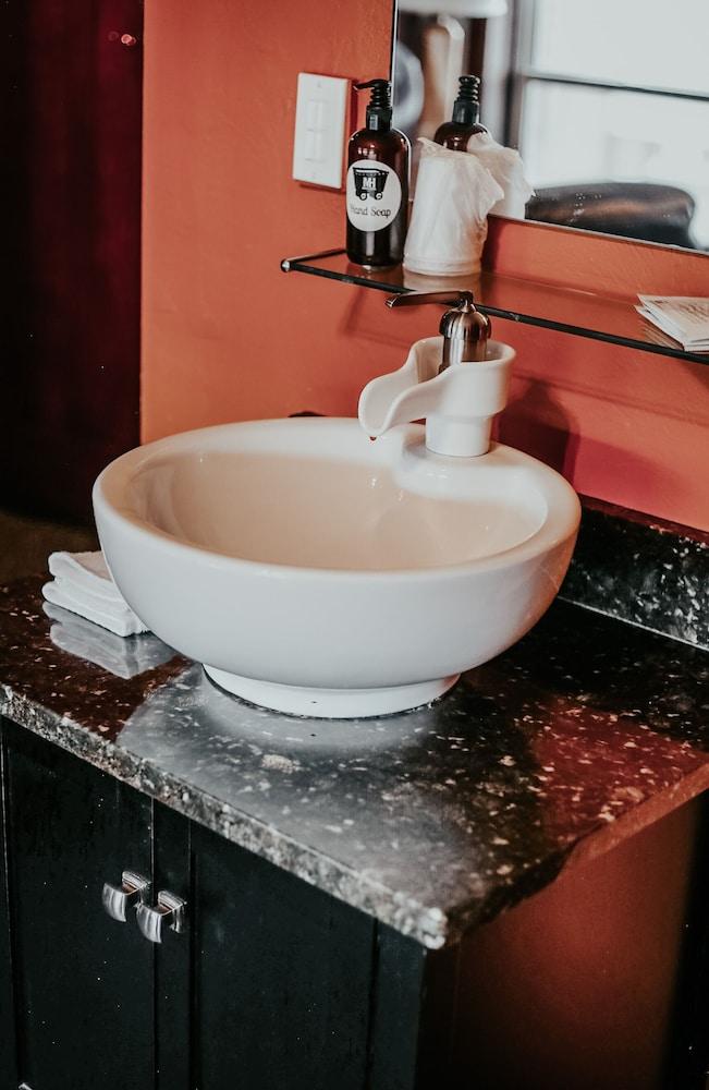 The Miner's Boutique Hotel photo 41