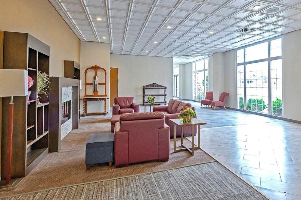 Hotel Inn Fairfield photo 9