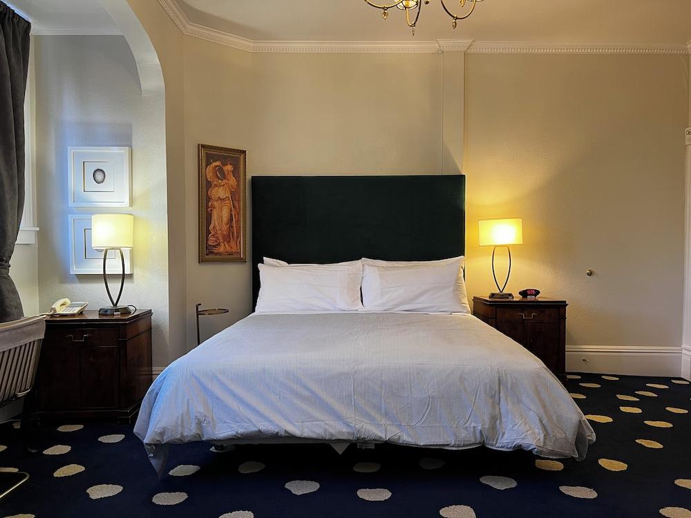The Sterling Hotel photo 14