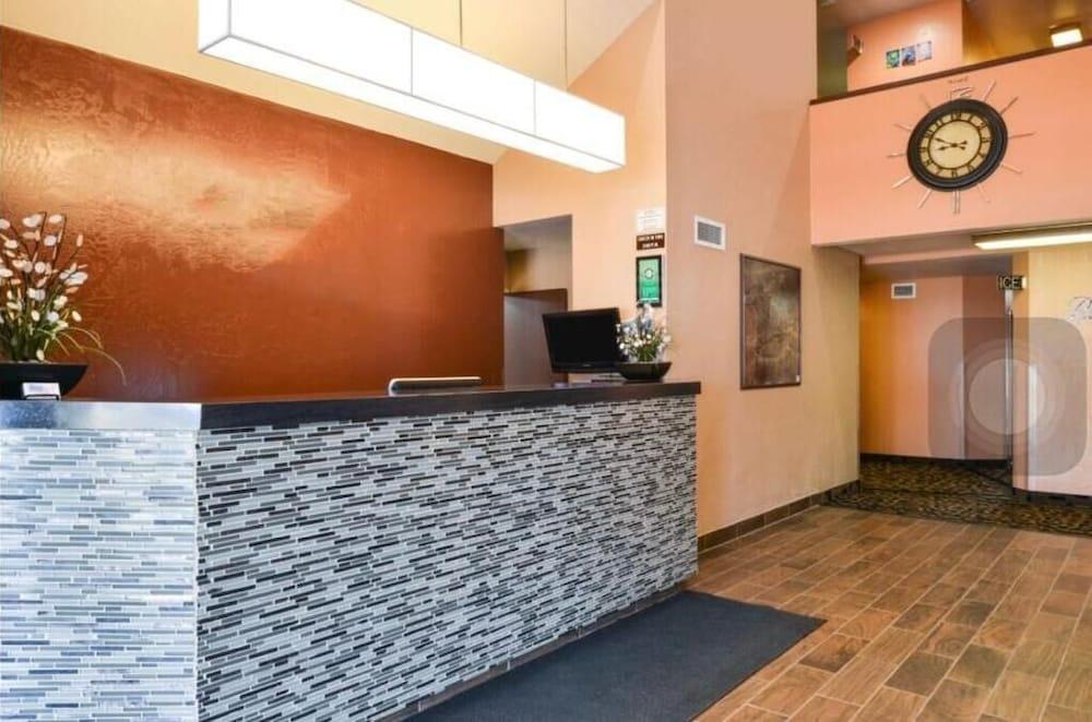 Pronghorn Inn photo 2