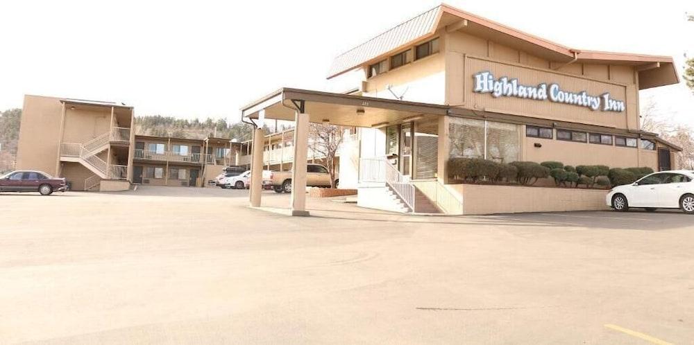 Highland Country Inn photo 38