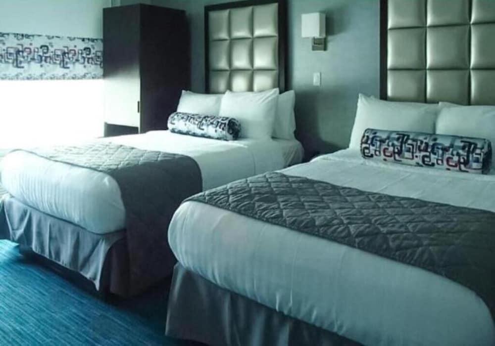 Umbrella Hotel photo 4